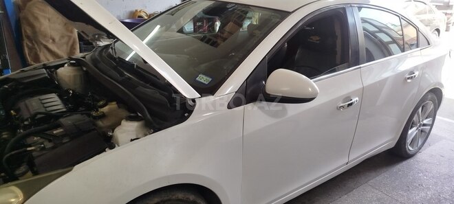 Chevrolet Cruze-3