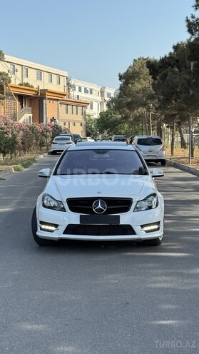 Mercedes C 250-1