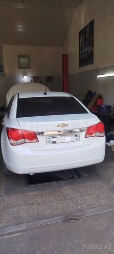 Chevrolet Cruze-4