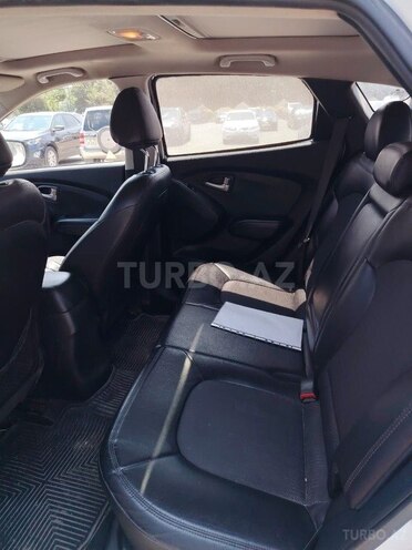 Hyundai ix35-7