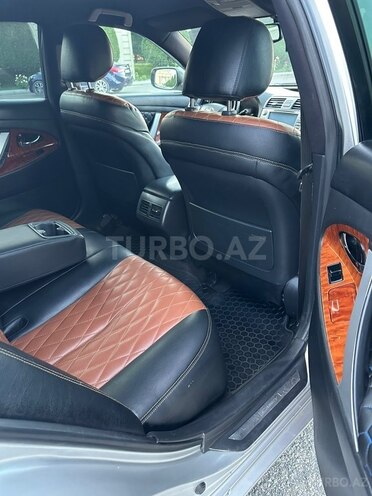 Toyota Camry-11
