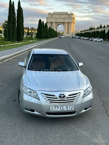 Toyota Camry-3
