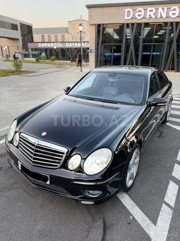 Mercedes E 200-8