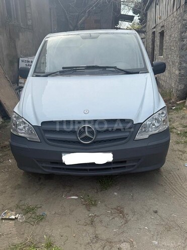Mercedes Vito-1