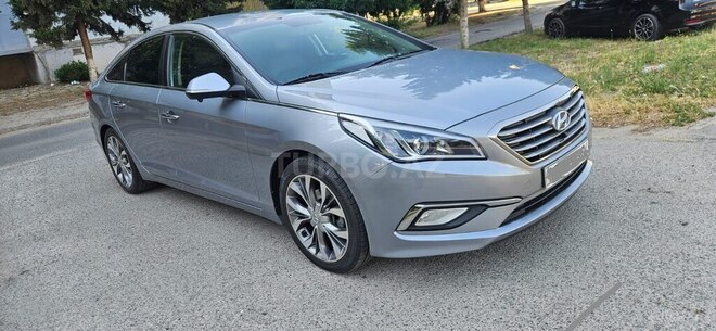 Hyundai Sonata-1