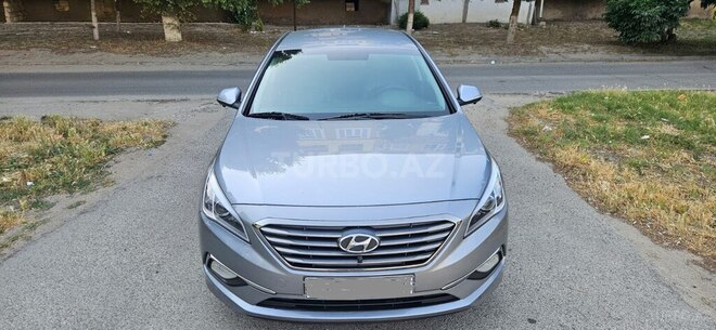 Hyundai Sonata-3