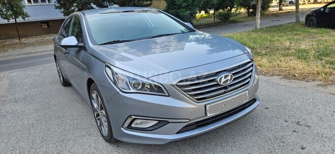 Hyundai Sonata-8