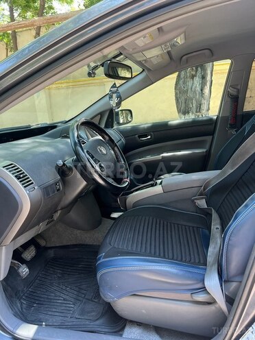 Toyota Prius-9