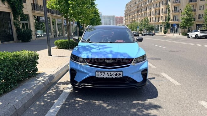 Geely Coolray-12