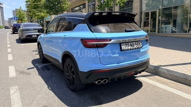 Geely Coolray-7
