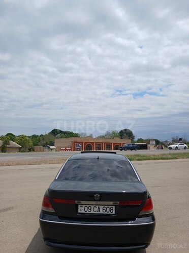 BMW 745-7