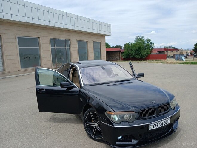 BMW 745-18