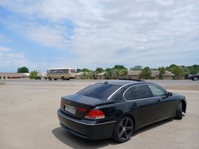 BMW 745-6