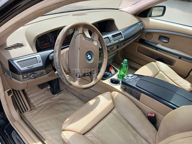 BMW 745-9