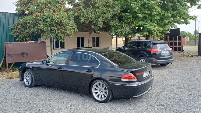 BMW 745-21