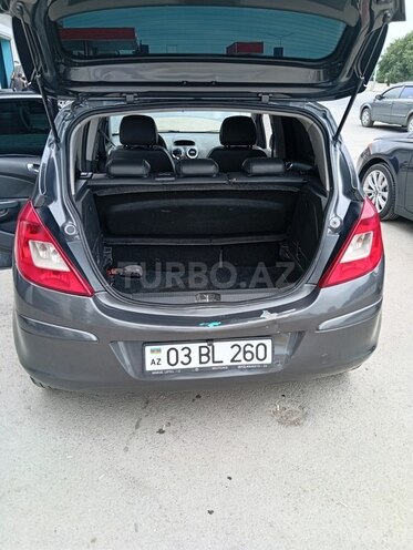 Opel Corsa-2