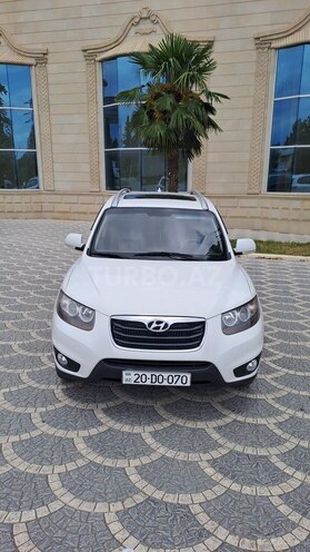 Hyundai Santa Fe-1