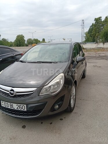 Opel Corsa-3