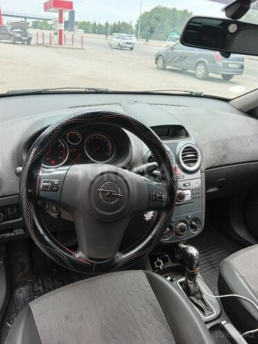 Opel Corsa-4