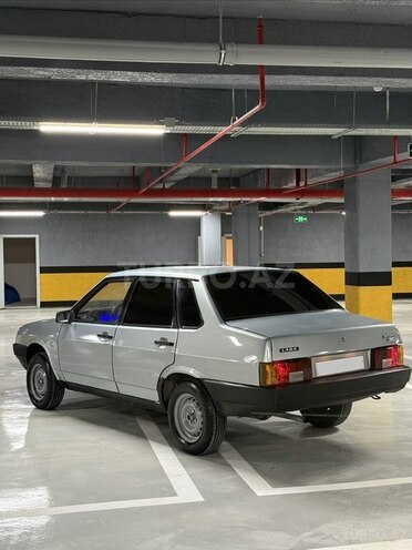 LADA (VAZ) 21099-4