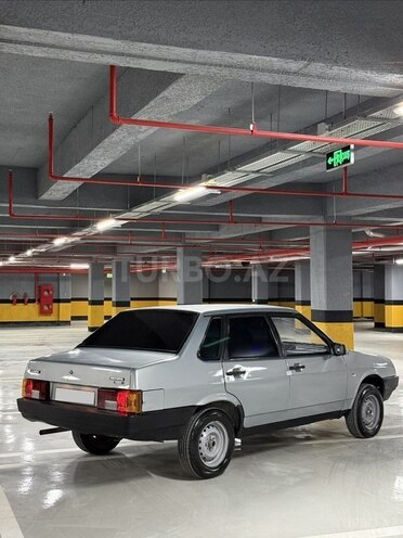 LADA (VAZ) 21099-5