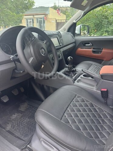 Volkswagen Amarok-7