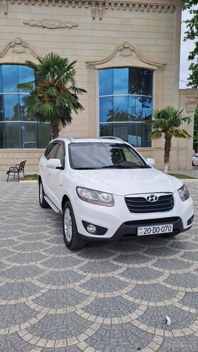Hyundai Santa Fe-19