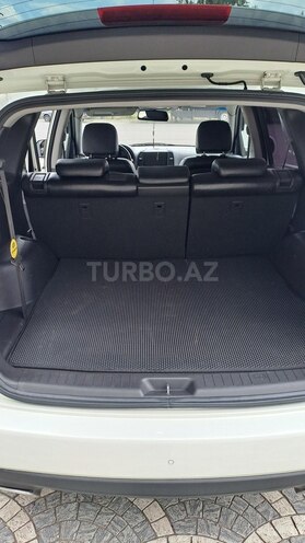 Hyundai Santa Fe-13