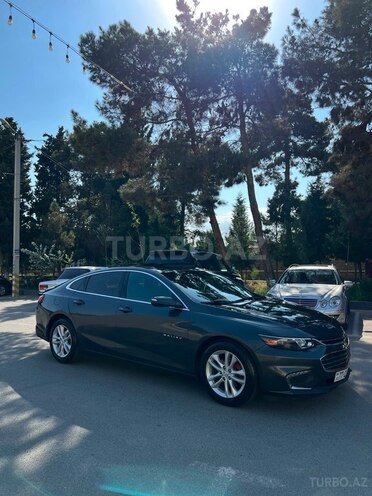 Chevrolet Malibu-8