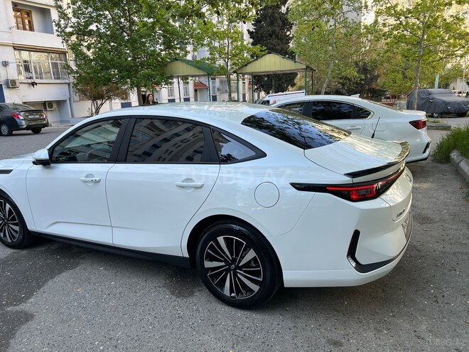 Changan Qiyuan A05-7