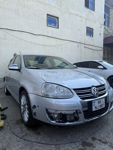 Volkswagen Jetta-2