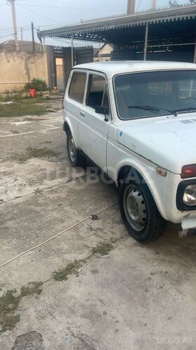 LADA (VAZ) Niva-2
