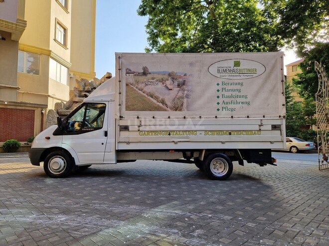 Ford Transit-8