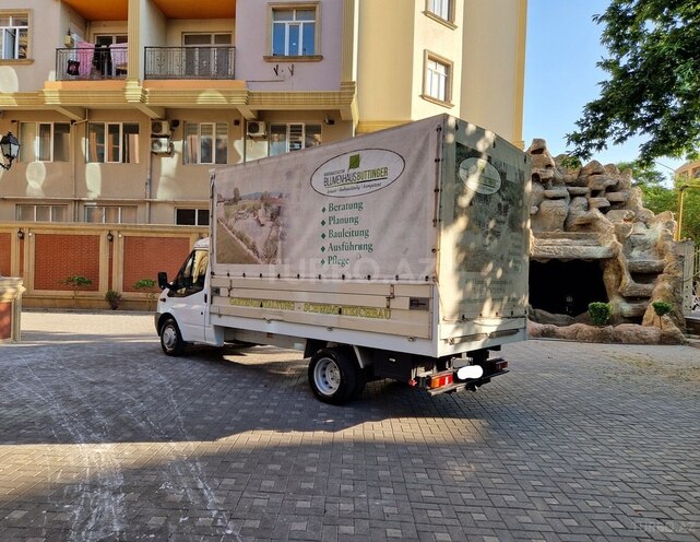 Ford Transit-6
