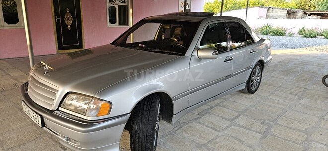 Mercedes C 230-12