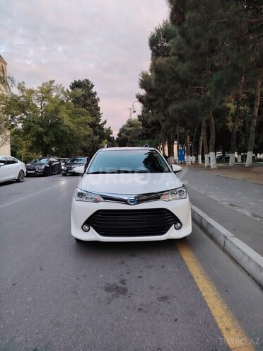 Toyota Corolla Fielder-3