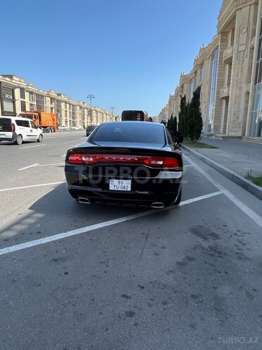 Dodge Charger-2