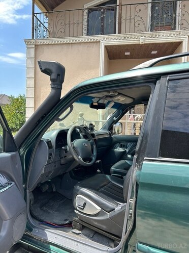 Toyota Land Cruiser Prado-6