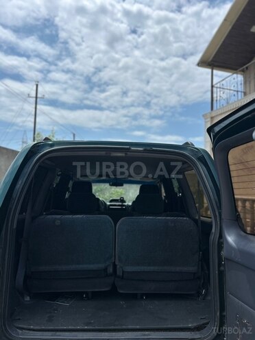 Toyota Land Cruiser Prado-9