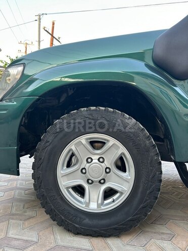 Toyota Land Cruiser Prado-13