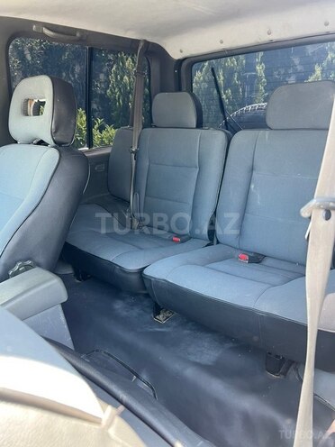 Mitsubishi Pajero-11