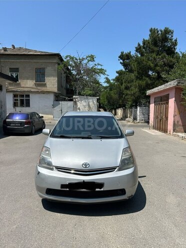 Toyota Prius-1