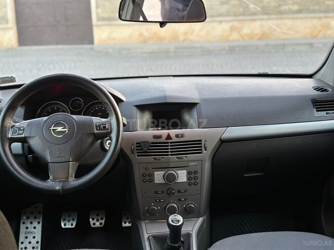 Opel Astra-3