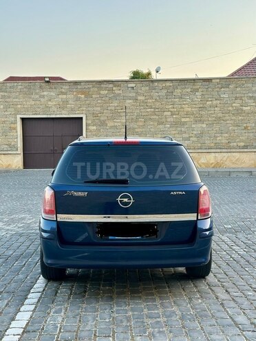 Opel Astra-2