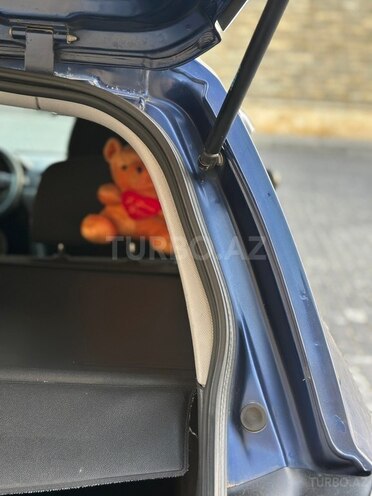 Opel Astra-11