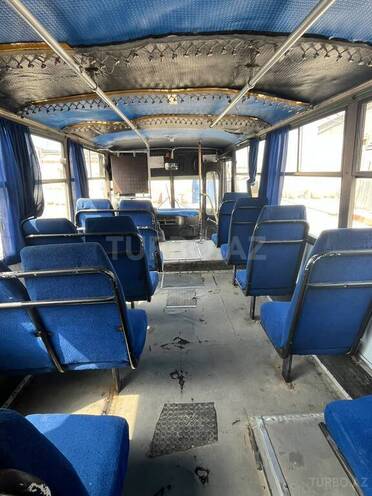 Isuzu Ecobus-9