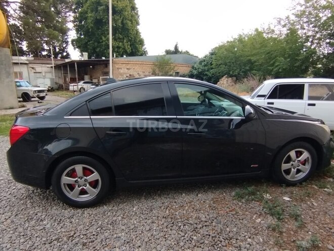 Chevrolet Cruze-5
