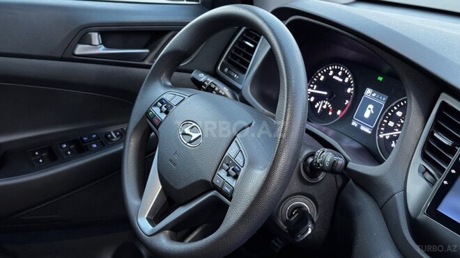 Hyundai Tucson-13