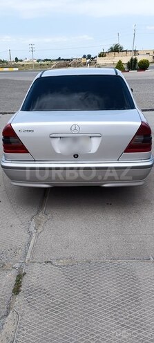 Mercedes C 200-4