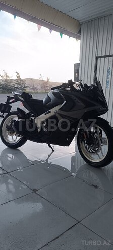 Bajaj Pulsar RS 200-3